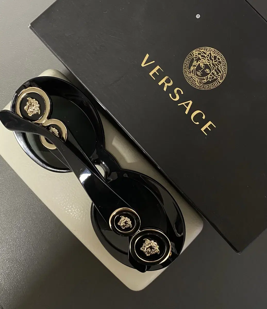 VERSACE Acetate frame 베르사체 선글라스